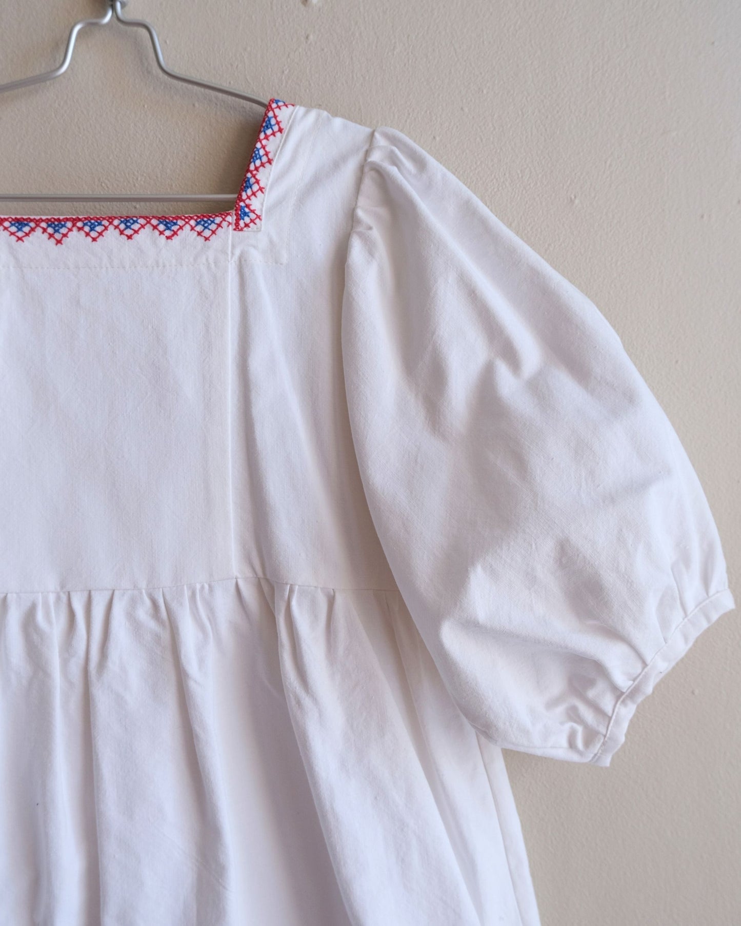DRESS size 122/128