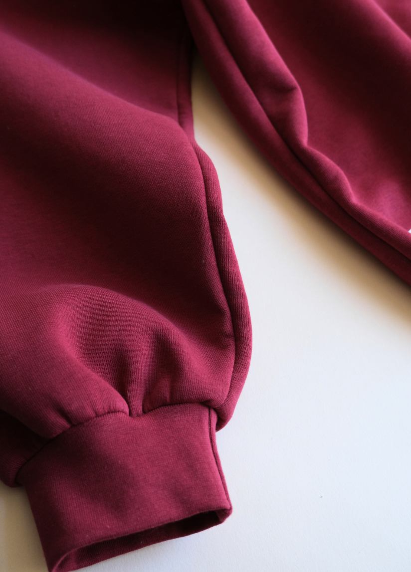 ADULT BURGUNDY SWEATSHIRT