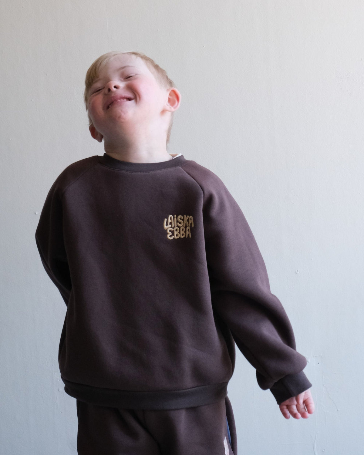 SOFT SWEATSHIRT